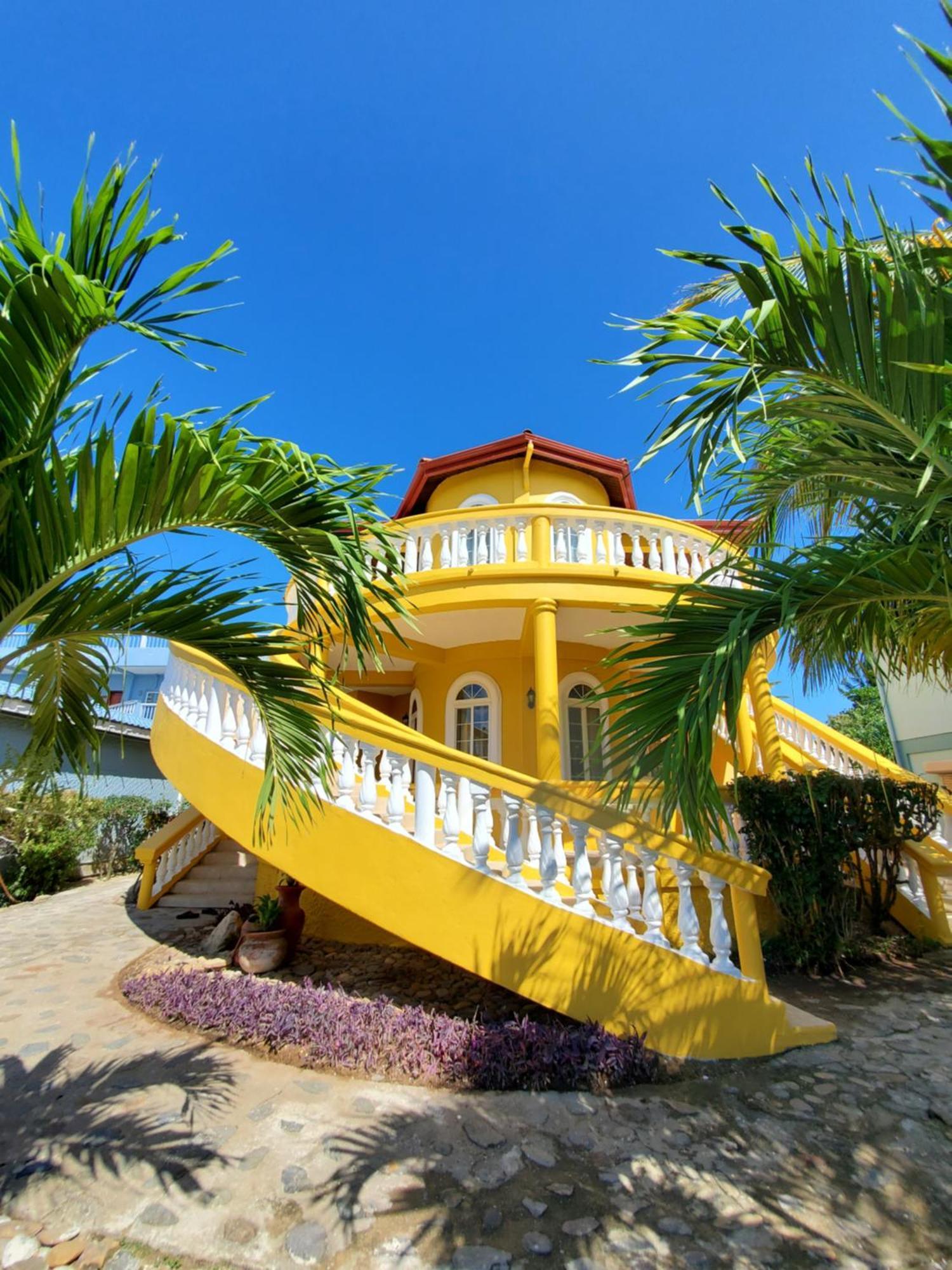 Blue Parrot Beach House And Villas Χόπκινς Εξωτερικό φωτογραφία